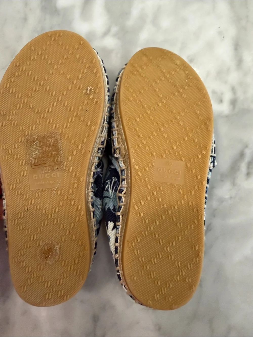 Gucci Toddler Floral Canvas Espadrilles in Navy and White